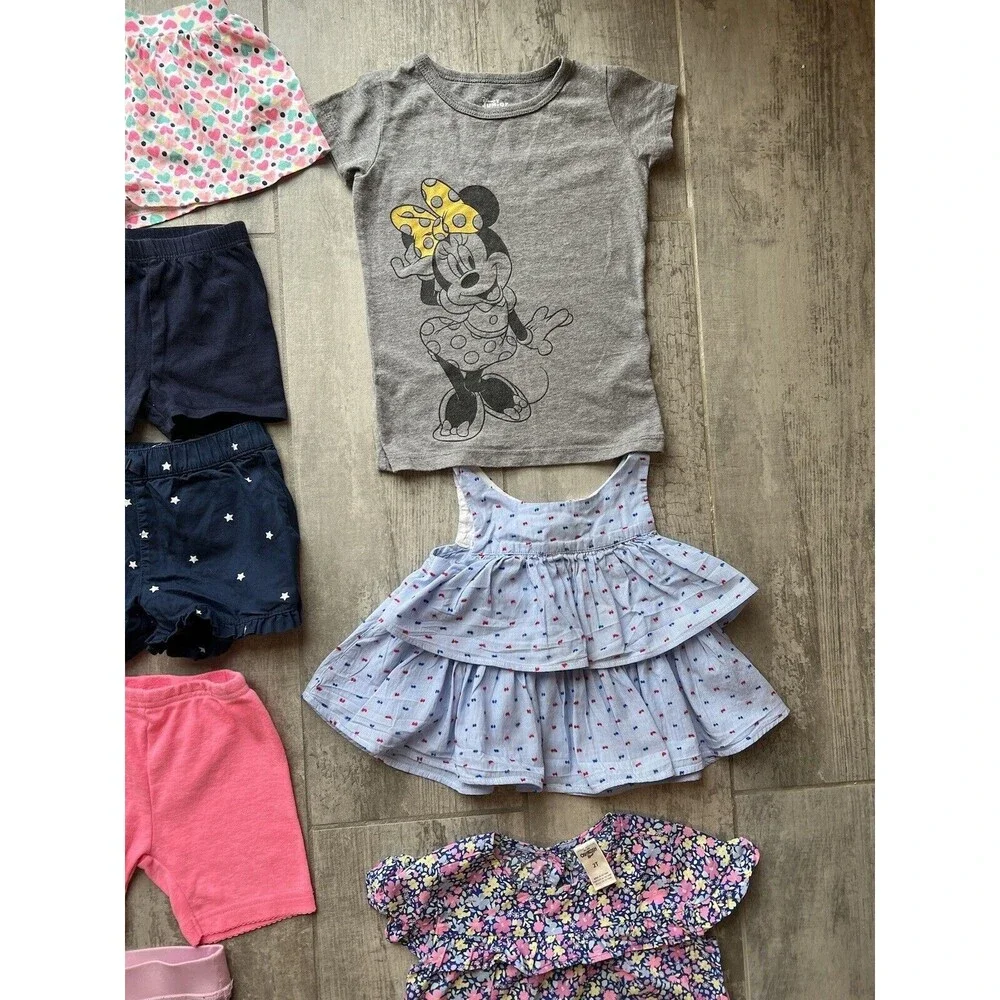 Baby Toddler Girl Huge Lot of 13 Piece Set Clothing Outfit Tops Shorts Pants 2T